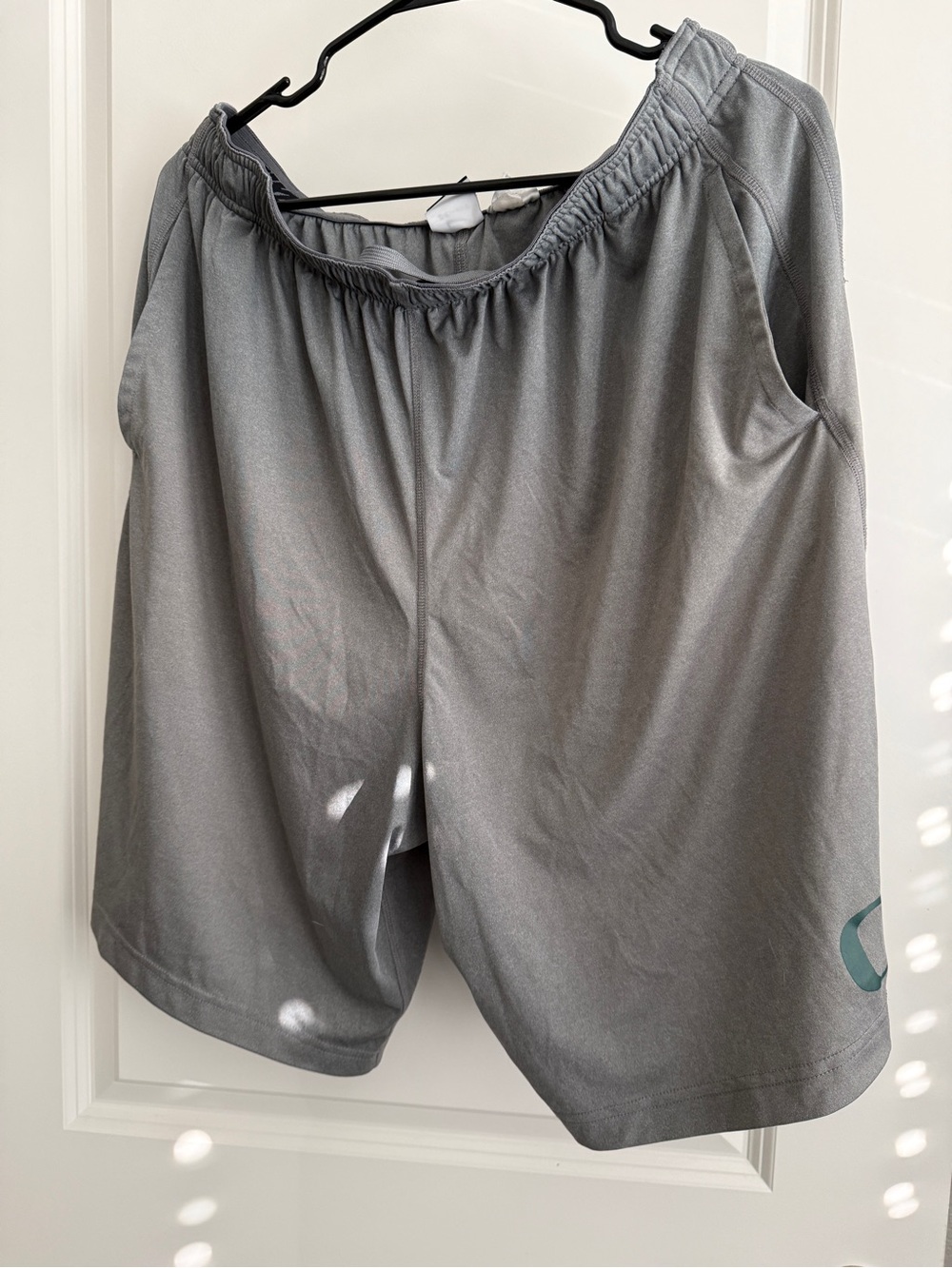 U of O Nike Men's Gray Athletic Shorts